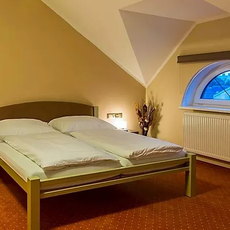Luznice Hotel 3*