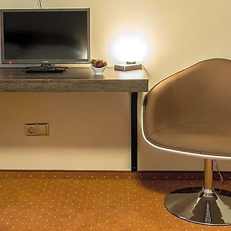 Hotel Luznice 3*