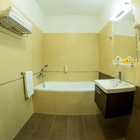 Luznice 3*