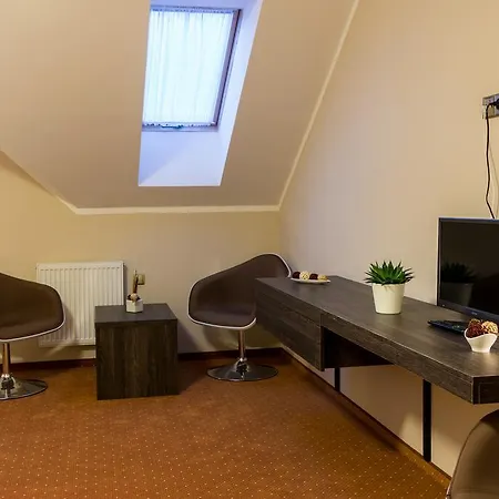Luznice Szálloda Planá nad Lužnicí