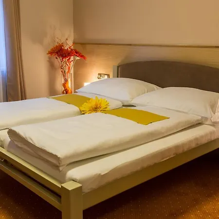 Luznice Hotel