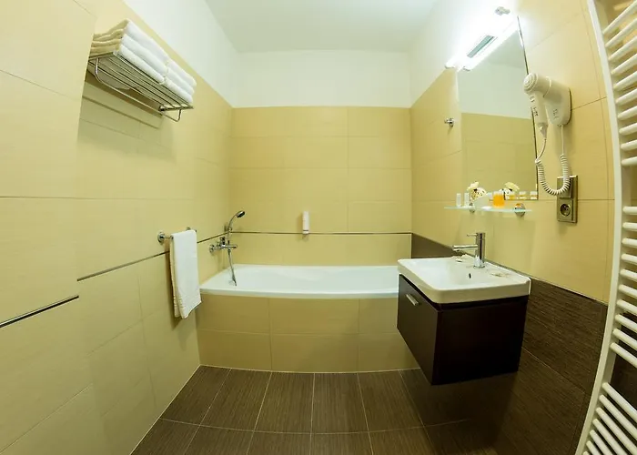 Luznice 3*
